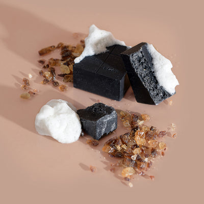 Dear Klaris Gentle Black Sugar Charcoal Soap
