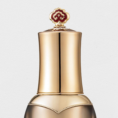 The History Of Whoo Cheongidan Radiant Regenerating Essence