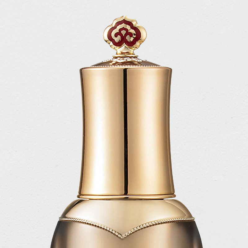 The History Of Whoo Cheongidan Radiant Regenerating Essence