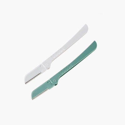 THEFACESHOP FOLDING EYEBROW TRIMMER
